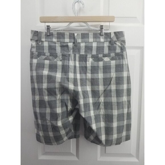 Lululemon Grey Plaid Flat Front Golf Shorts Sz 36 - Picture 2 of 6